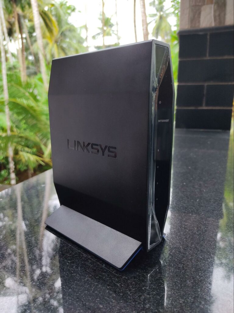 Linksys E5600 wireless router